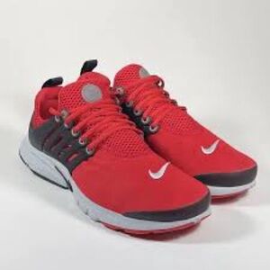 Red prestos size 7 youth/women’s 9